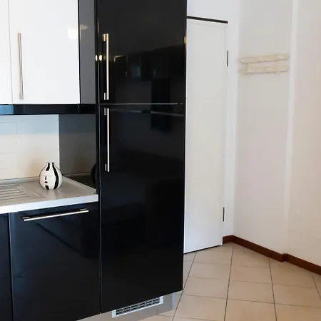 Var24 Loreto - Duomo-modern House * ميلان