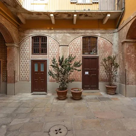Oasi Urbana In Duomo - Historic Centro Milan