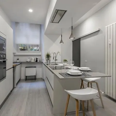 Contemporary Loft - Station