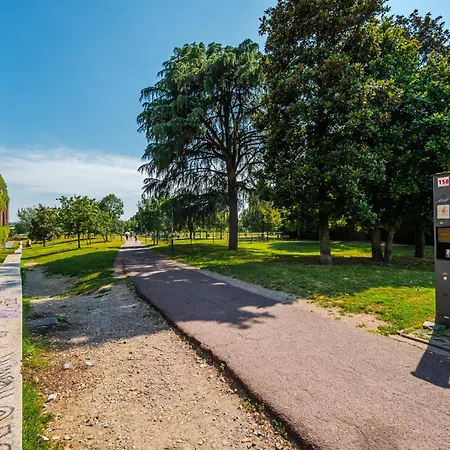 The Boutique - In The Heart Of Navigli *