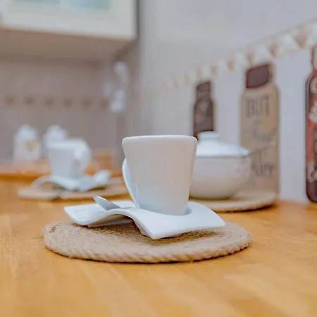 Turrohouse-duomo 12 Minutes Away דירה מילאנו