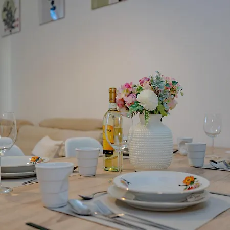 Turrohouse-duomo 12 Minutes Away