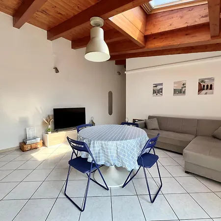 Appartement Big Attico Goldoni 2 Bagni Duomo-m4 Lin Airport