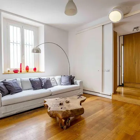 Luvi - Pietro Custodi Apartment