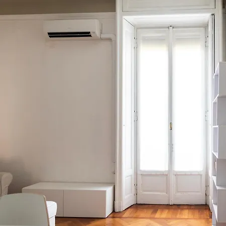 Porta Venezia - Youhosty Daire Milano