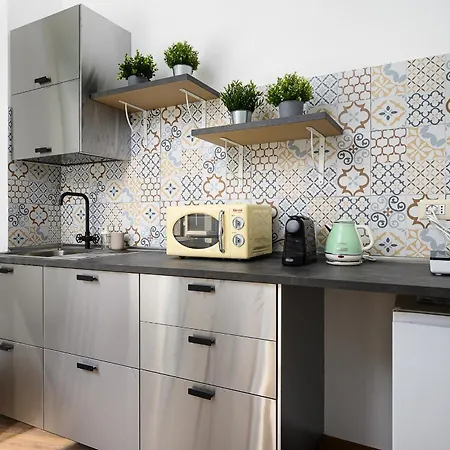 Insubria 8-2 - Monolocale Cool מילאנו