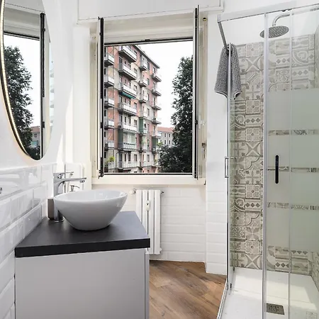 Insubria 8-2 - Monolocale Cool * Milan