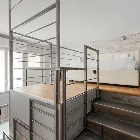 Guesthost - - Gorla M1 Modern Studio! * Μιλάνο