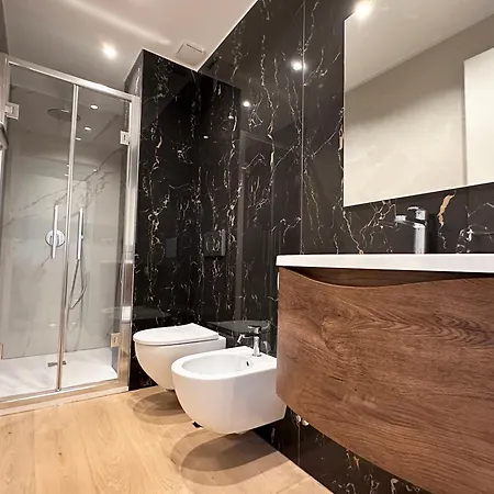 Porta Venezia Luxury - Apartman