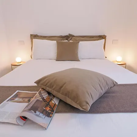 Contempora - Lovely One-bedroom, Tonoli, Citylife Apartamento *