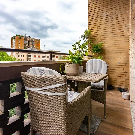 De Amicis Apartmán *