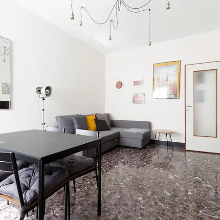 Guesthost - Cosy Mudec -via Tortona District