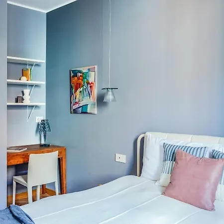 Appartement Tres Chic In The Heart Of Milaan