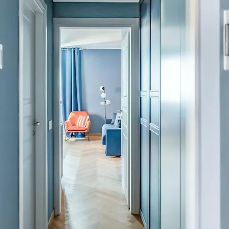 Tres Chic In The Heart Of * Milaan