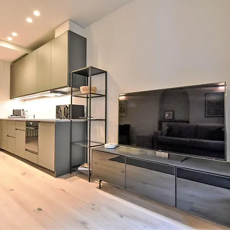 Apartment Crocetta Courtyard By Interhome