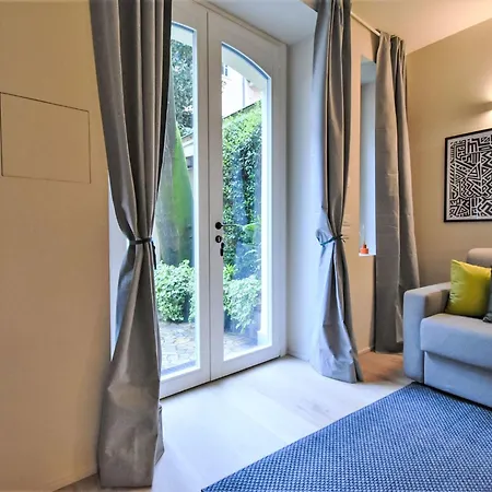 Apartment Crocetta Courtyard By Interhome