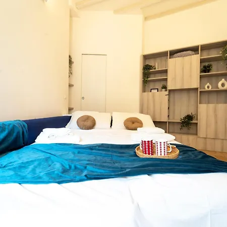 Apartment I Host - Giulio Mono 15