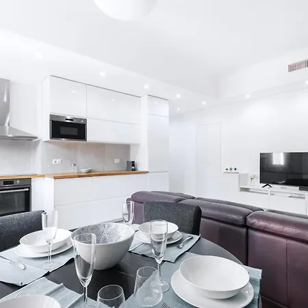 Easylife - - Bligny 29 D5p - Porta Romana *