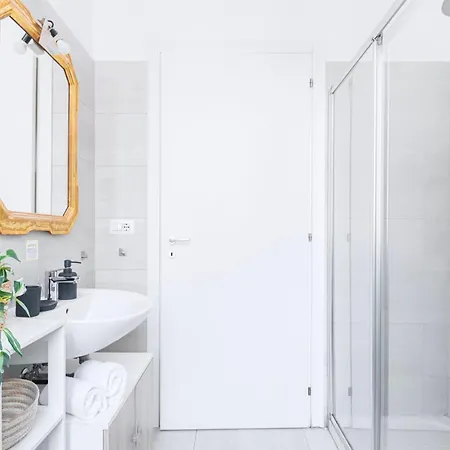 Easylife - Accogliente Monolocale Zona Washington Milan