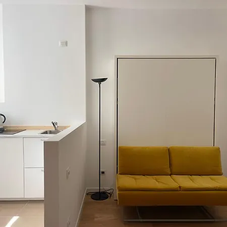 Elegante Bilocale De Angeli - Mirable Pm