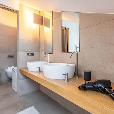 Montenapoleone Luxury Penthouse Appartement *