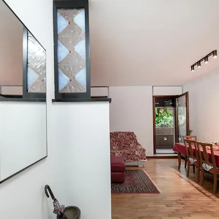 San Siro '70 Vibes Apartment Milan
