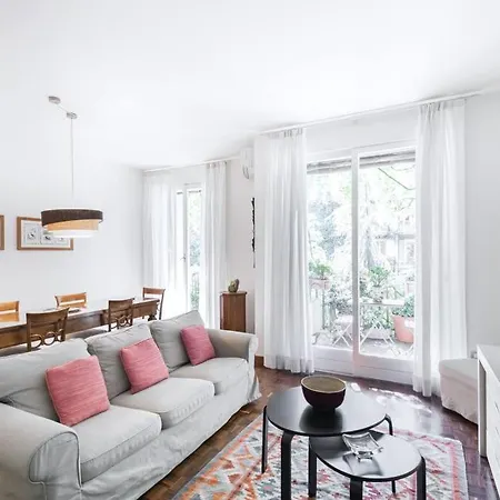 Easylife - Elegance A Few Steps From Citylife Next To M2 Pagano Daire *