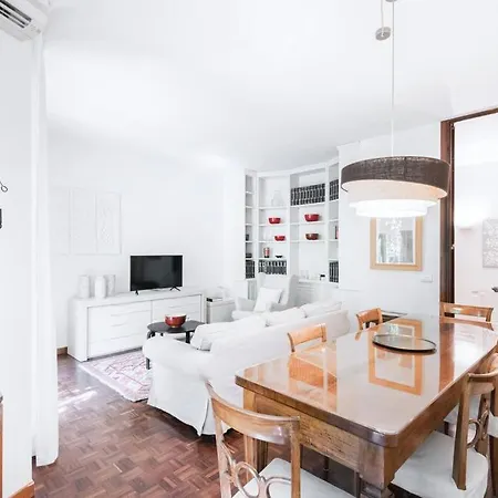 Daire Easylife - Elegance A Few Steps From Citylife Next To M2 Pagano