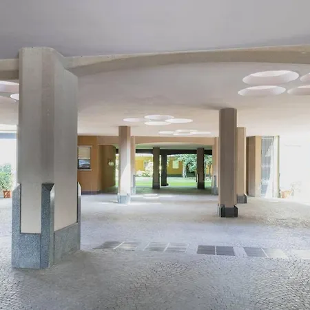 Daire Easylife - Elegance A Few Steps From Citylife Next To M2 Pagano