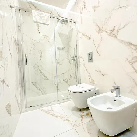 Banfi Luxury - Sauna & Jacuzzi