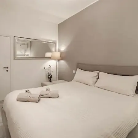 Trilocale Navigli * Milano