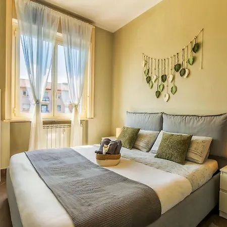 Apartment Exclusive & Strategic 2-bedroom Apartment, 50m From M4