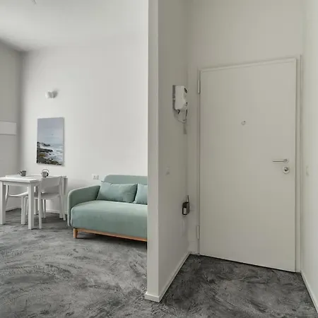 Giorgina's One Bedroom 20 Minuts Walking To Duomo