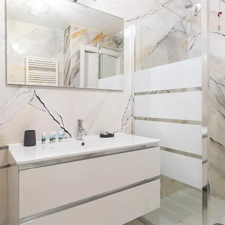 Italianway Comfort - Fara 29 ミラノ