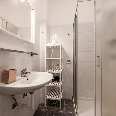 Duomo - Unione Charme * Milánó