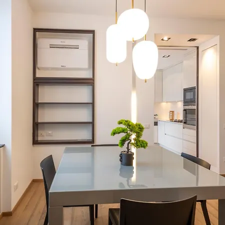 Royal Luxury P.zza Della Repubblica Hotel apartamentowy