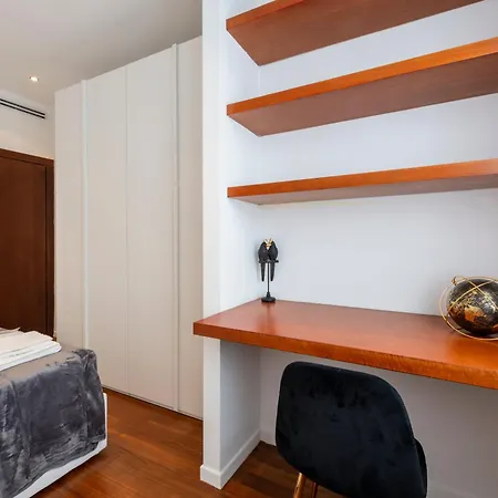 Royal Luxury P.zza Della Repubblica Hotel apartamentowy