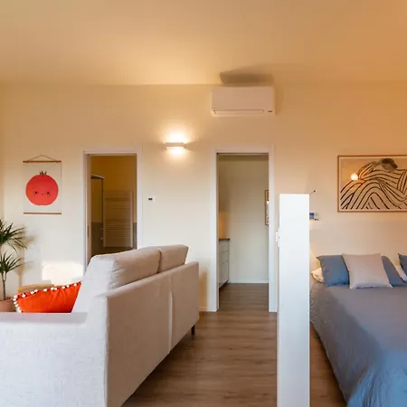 Casagogol - Nuovo Nel Design District Apartman *