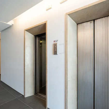 Elegante Bilocale Isola B - Mirable Pm * מילאנו