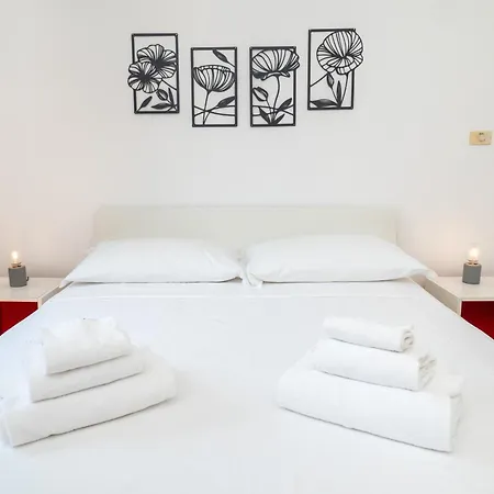 Apartmán Keys Of Italy - Xxv Aprile 9 Dazzling 2 *