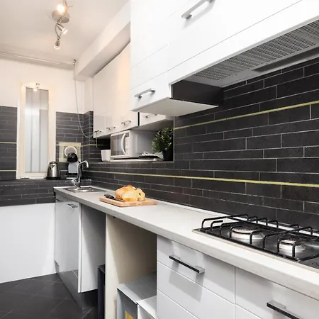 Prada Loft - Posto Auto Privato