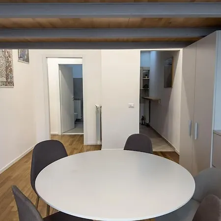 شقة Brunacci Suite, 5 Min To Navigli *