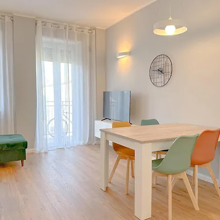 Torre 24 - Luxury Naviglio Lägenhet *