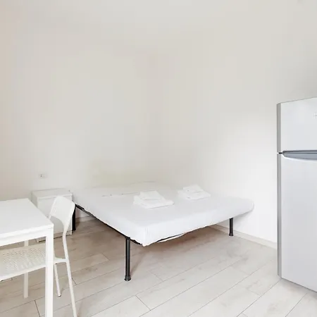 Cimiano M2 Cozy With Balcony * Milano