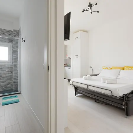 Апартаменты Iulm Cosy *