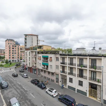 Chezromyk 2 The Kosher Milano