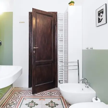 Easylife - Style And Elegance Near Porta Romana Apartment
