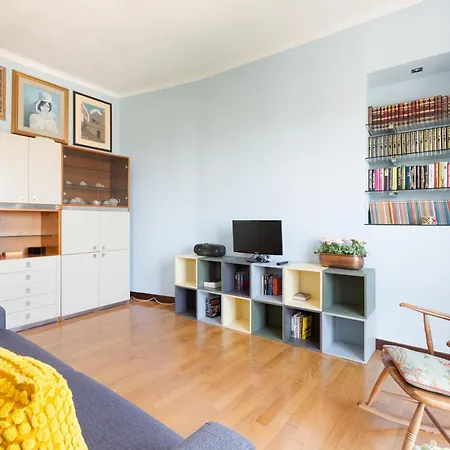 Guesthost - Roomy With Comfort! Metro M4 Linate * 米兰