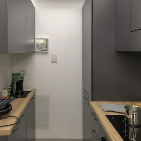 Family House Baggio - A شقة