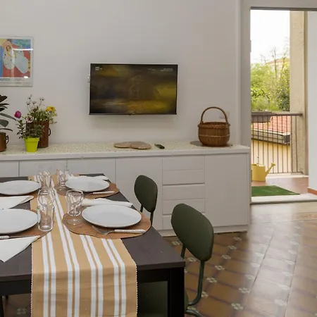 Family House Baggio - A شقة *